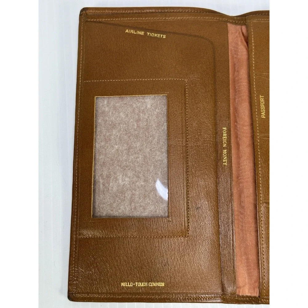 Vintage Travel Bifold Brown Mello Touch Cowhide Leather Passport Organizer 4.5x8